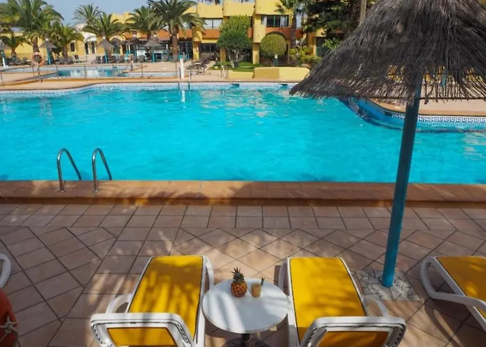 Walking To The Lägenhet