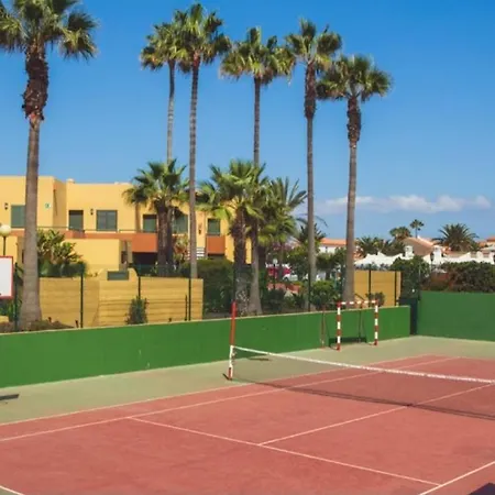 Apartment Walking To The *