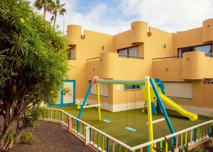 Walking To The * קורלחו